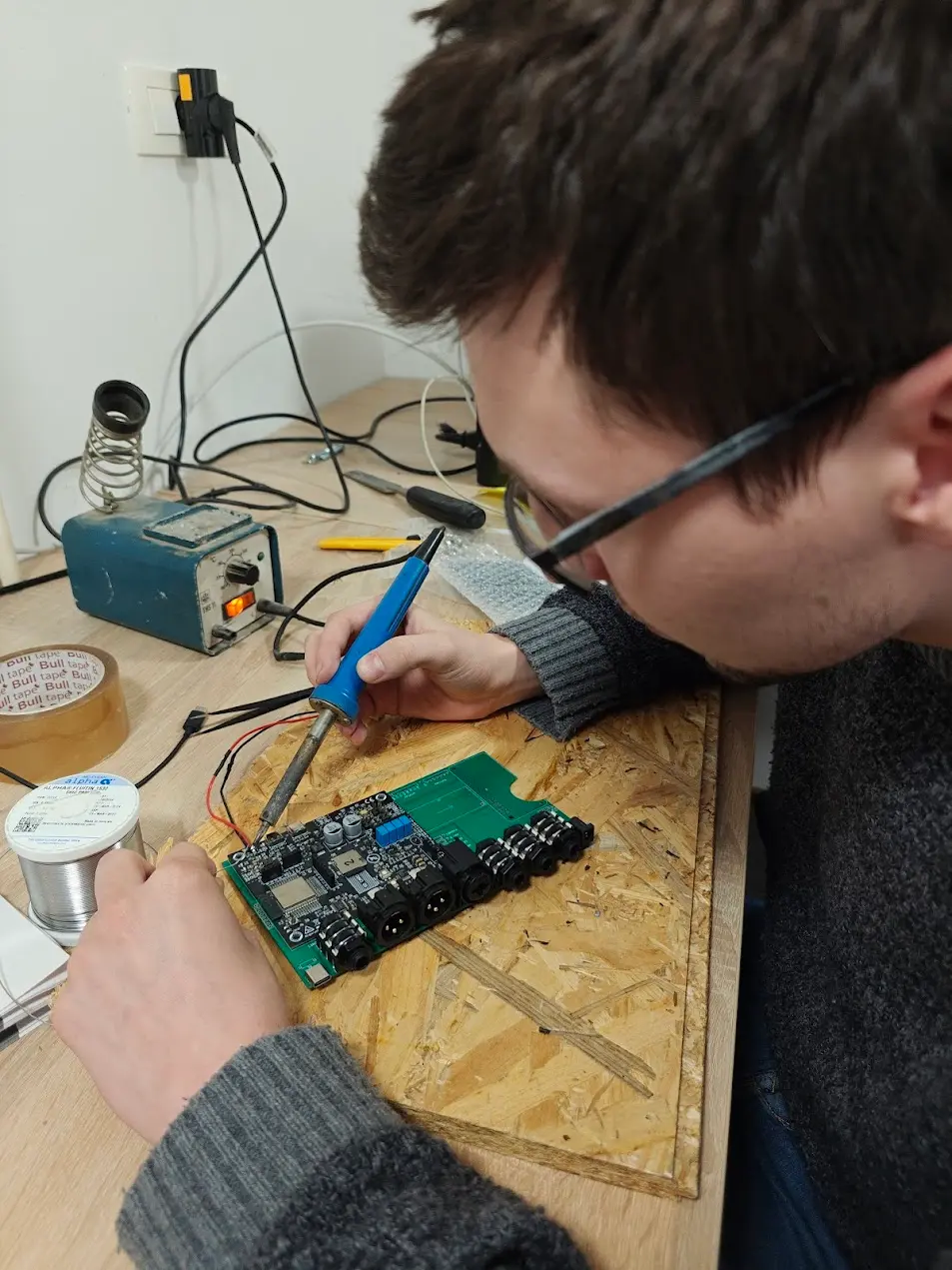 Nejc hand-soldering connectors — late night session